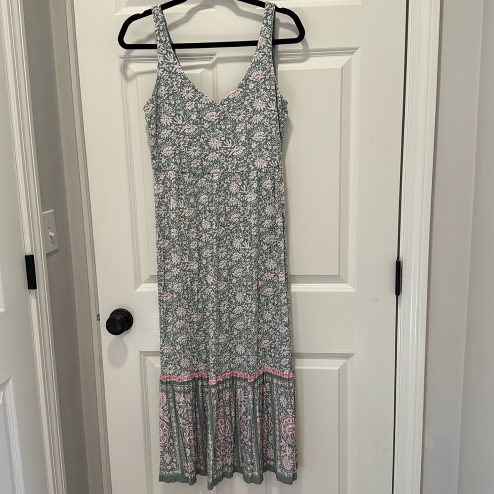 NWOT LOFT Floral Midi Dress